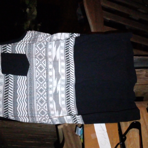 Tank top - Picture 2 of 5